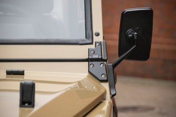 2B-014-Convertible-Mercedes-G-250-088714