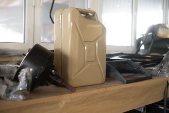 3-001-Convertible-Mercedes-G-250-088714-