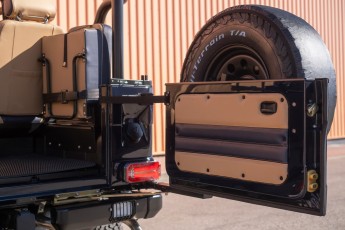 2B-080-Convertible-Mercedes-G-250-069312