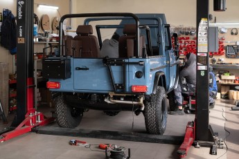 3-001-Convertible-Mercedes-G-250-071683