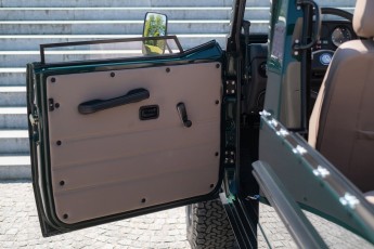 2B-045-Convertible-Mercedes-G-250-067611