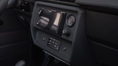 1-005-Convertible-Mercedes-G-250-082070