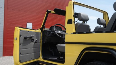 1-007-Convertible-Mercedes-G-250-081416