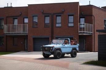 2B-004-Convertible-Mercedes-G-250-081975