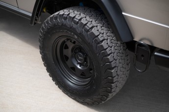 2B-030-Convertible-Mercedes-G-250-082889