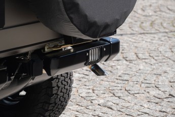 2B-033-Convertible-Mercedes-G-250-082070