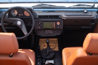 2B-039-Convertible-Mercedes-G-250-081975