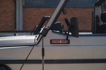 2B-044-Convertible-Mercedes-G-250-082070