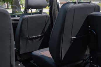 2B-051-Convertible-Mercedes-G-250-082070