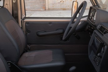 2B-055-Convertible-Mercedes-G-250-082070