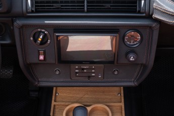 2B-056-Convertible-Mercedes-G-250-081975