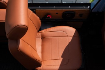 2B-057-Convertible-Mercedes-G-250-081975