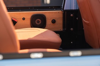 2B-059-Convertible-Mercedes-G-250-081975