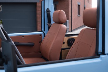 2B-063-Convertible-Mercedes-G-250-081975