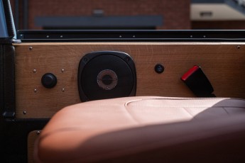 2B-064-Convertible-Mercedes-G-250-081975