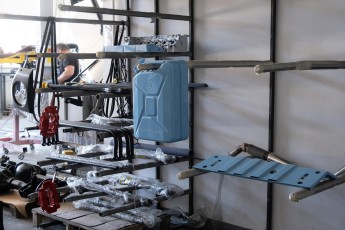 3-004-Convertible-Mercedes-G-250-081975