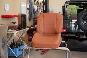 3-023-Convertible-Mercedes-G-250-082889