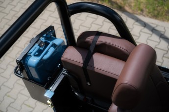 2B-048-Convertible-Mercedes-G-250-081240