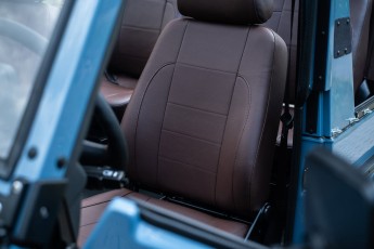 2B-069-Convertible-Mercedes-G-250-081240