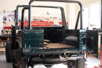 3-012-Convertible-Mercedes-G-250-068725