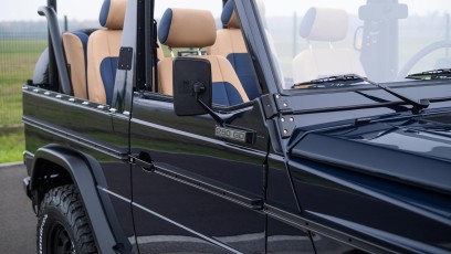 1-007-Vintage-Mercedes-GWagon-MidnightBlue-080489