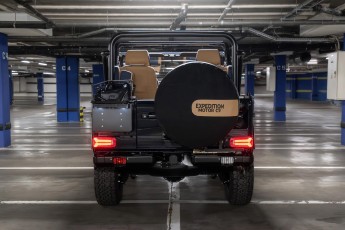 2A-005-Vintage-Mercedes-GWagon-MidnightBlue-080489