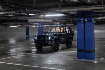 2A-006-Vintage-Mercedes-GWagon-MidnightBlue-080489