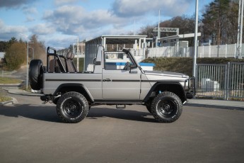 2B-008-Custom-Mercedes-GWagon-MojaveSilver-080462