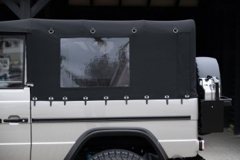 2B-015-Custom-Mercedes-GWagon-MojaveSilver-080462