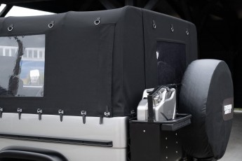 2B-016-Custom-Mercedes-GWagon-MojaveSilver-080462