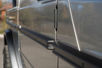 2B-037-Custom-Mercedes-GWagon-MojaveSilver-080462