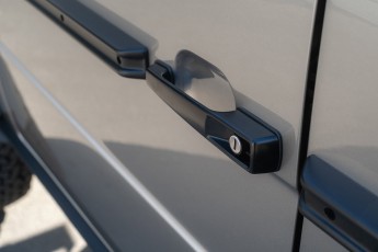 2B-040-Custom-Mercedes-GWagon-MojaveSilver-080462