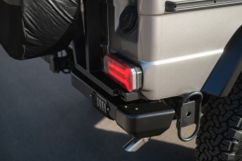 2B-044-Custom-Mercedes-GWagon-MojaveSilver-080462