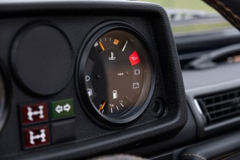 2B-105-Vintage-Mercedes-GWagon-MidnightBlue-080489