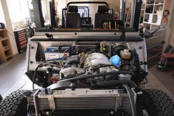 3-006-Custom-Mercedes-GWagon-MojaveSilver-080462