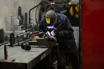 3-041-Vintage-Mercedes-GWagon-MidnightBlue-080489