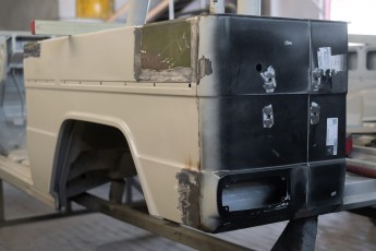 3-045-Vintage-Mercedes-GWagon-MidnightBlue-080489