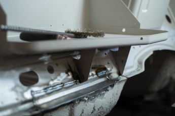 3-050-Vintage-Mercedes-GWagon-MidnightBlue-080489