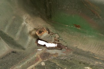 3-071-Custom-Mercedes-GWagon-MojaveSilver-080462