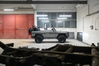 2A-001-Convertible-Mercedes-250GD-Chalk-082098