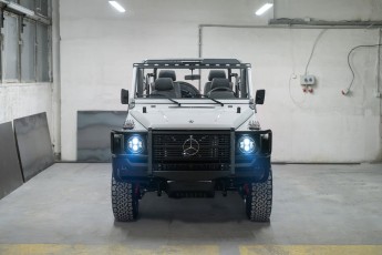 2A-007-Convertible-Mercedes-250GD-Chalk-082098