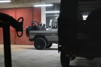 2A-027-Convertible-Mercedes-250GD-Chalk-082098