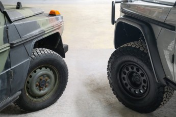 2A-032-Convertible-Mercedes-250GD-Chalk-082098