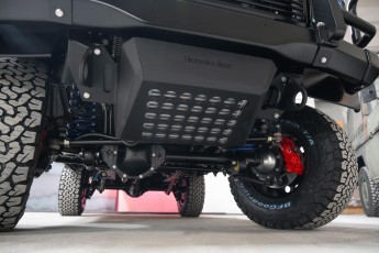 2A-056-Convertible-Mercedes-250GD-Chalk-082098