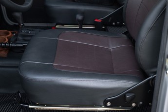 2B-038-Convertible-Mercedes-250GD-Chalk-082098