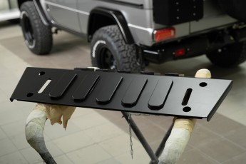 3-017-Convertible-Mercedes-250GD-Chalk-082098