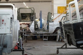 3-052-Convertible-Mercedes-250GD-Chalk-082098