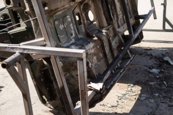 3-056-Convertible-Mercedes-250GD-Chalk-082098