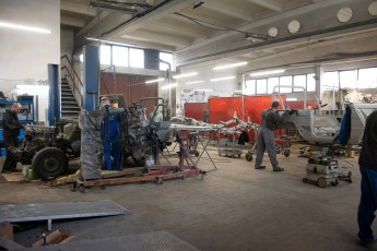 3-060-Convertible-Mercedes-250GD-Chalk-082098