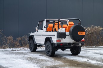 2B-007-Convertible-Mercedes-250GD-DiamondWhite-085419